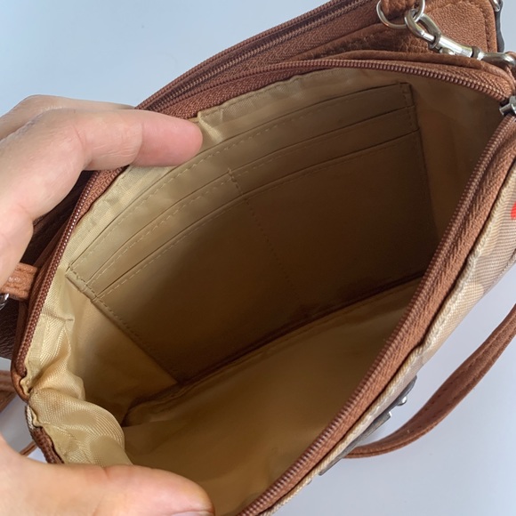 NICOLE MILLER Crossbody Bag - Picture 5 of 5